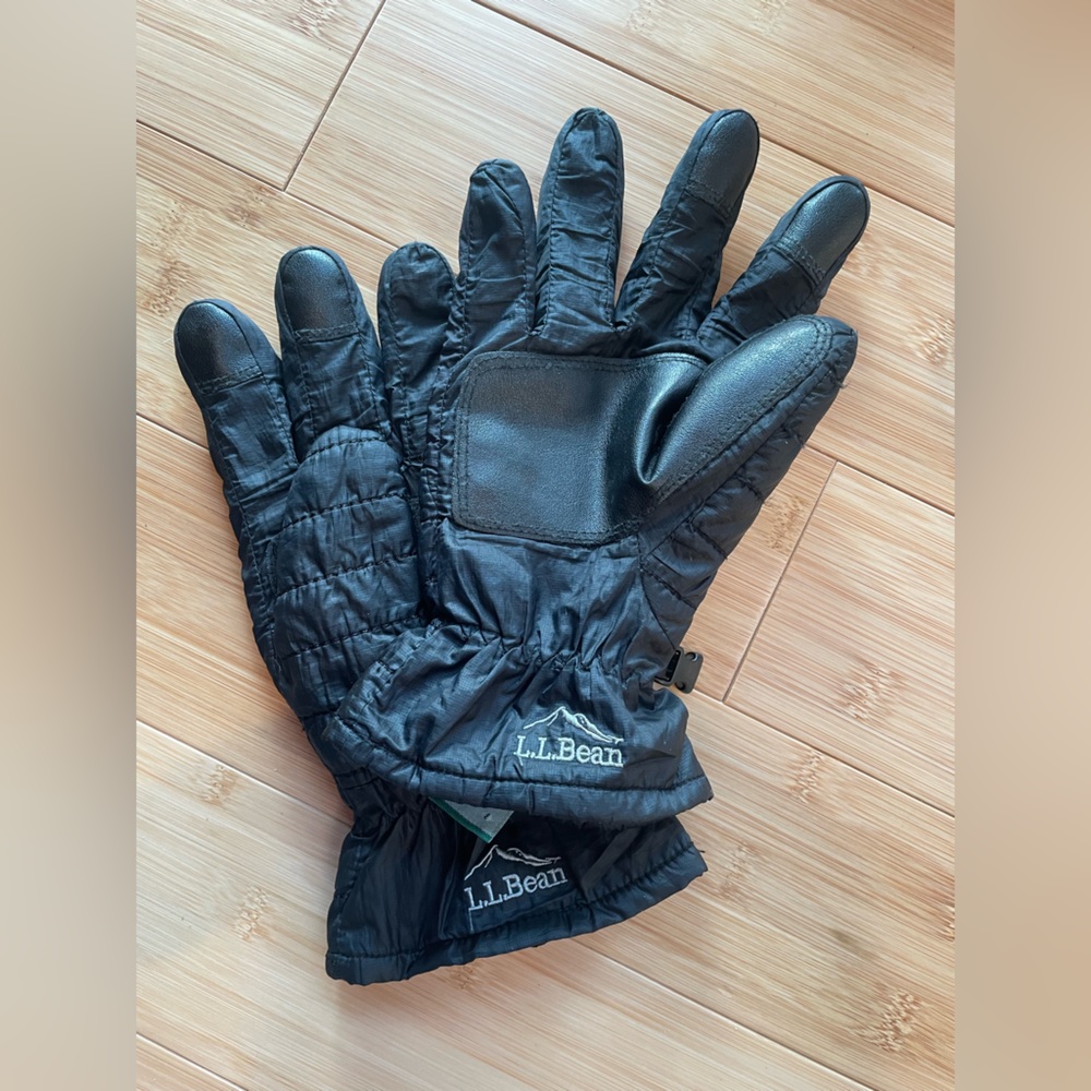 L.L. Bean Black Insulated Gloves